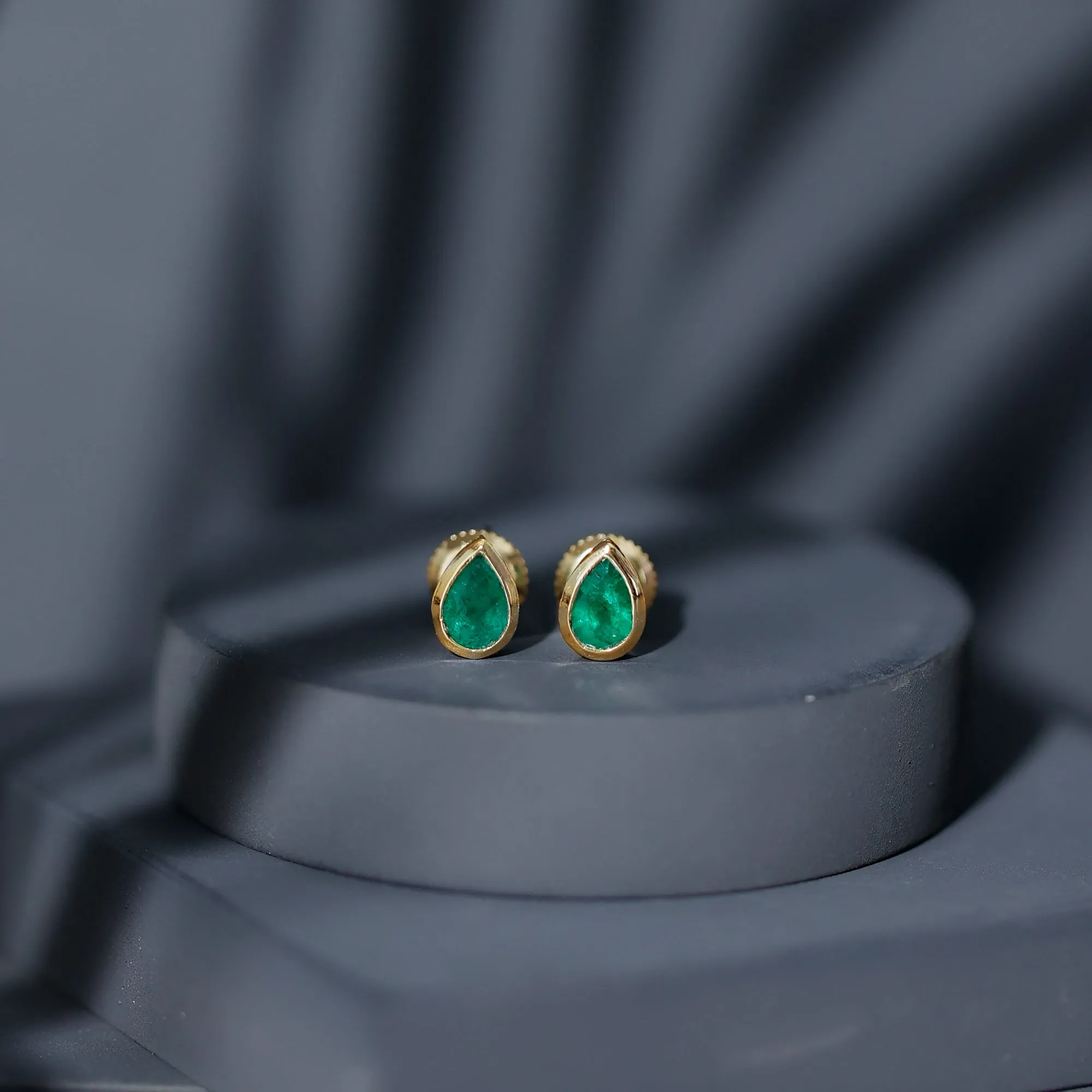 3/4 CT Bezel Set Emerald Teardrop Stud Earrings in Bezel Setting